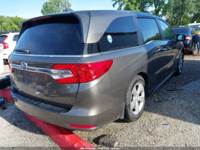 2018 HONDA ODYSSEY 5FNRL6H78JB069928 Photo 3