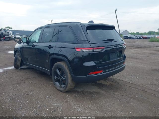 2024 JEEP GRAND CHEROKEE 1C4RJHBG5RC202647 Photo 2