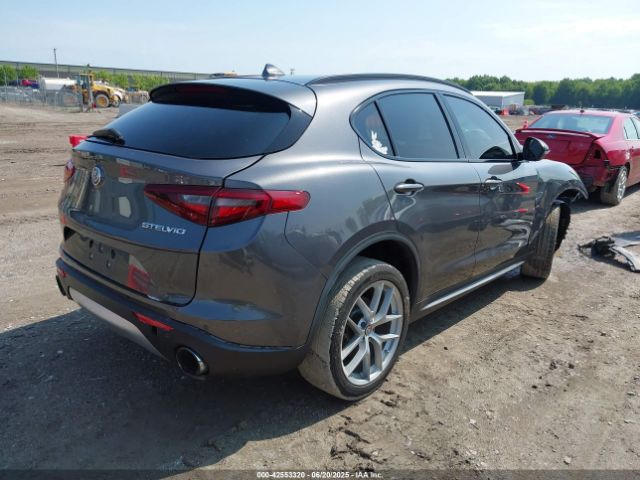 2018 ALFA ROMEO STELVIO ZASFAKPNXJ7B73738 Photo 3