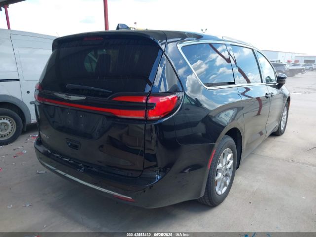2023 CHRYSLER PACIFICA 2C4RC1BG1PR550628 Photo 3