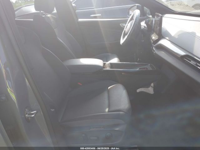 2023 VOLKSWAGEN ID.4 1V2VMPE8XPC016800 Photo 4