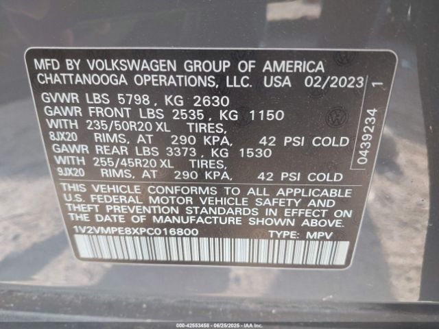 2023 VOLKSWAGEN ID.4 1V2VMPE8XPC016800 Photo 8