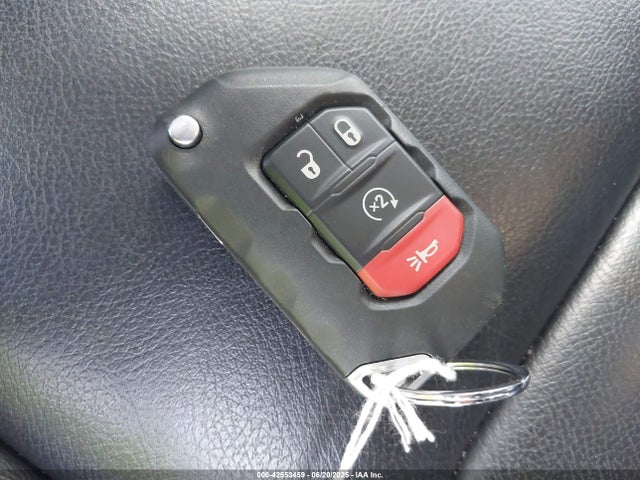 1C4HJXEN9MW637288 Jeep Wrangler