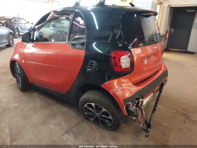 Smart 2016 2016 WMEFJ5DA4GK045241 Image 3