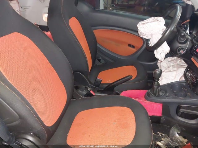 Smart 2016 2016 WMEFJ5DA4GK045241 Image 8