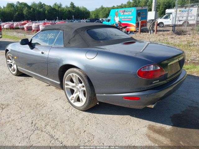2005 JAGUAR XK8 SAJDA42C852A39190 Photo 2