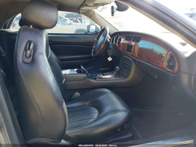 2005 JAGUAR XK8 SAJDA42C852A39190 Photo 4