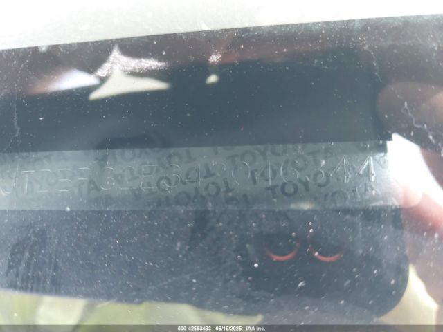 2004 TOYOTA COROLLA JTDBR32E342046344 Photo 8