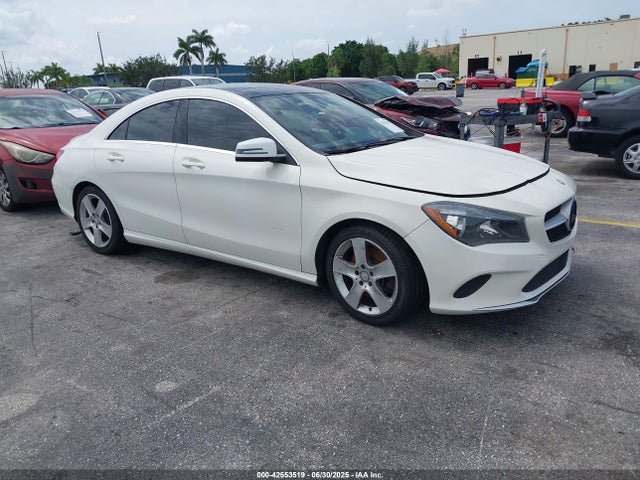 2017 Mercedes-benz Cla 250 მანქანა იყიდება აუქციონზე, vin: WDDSJ4EB1HN457900, აუქციონის ნომერი: 42553519