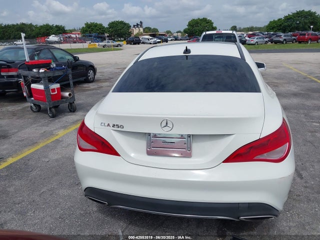 2017 Mercedes-benz Cla 250 მანქანა იყიდება აუქციონზე, vin: WDDSJ4EB1HN457900, აუქციონის ნომერი: 42553519