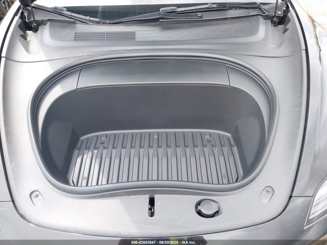 2024 TESLA MODEL 3 5YJ3E1EB6RF797223 Photo 9