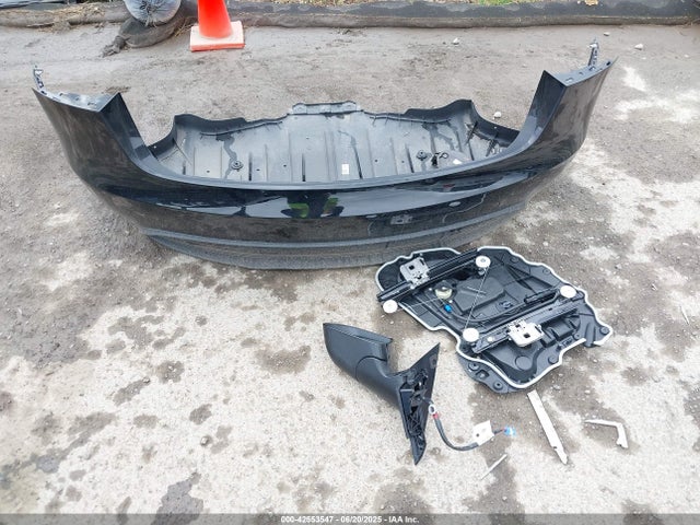 Tesla 2024 2024 5YJ3E1EB6RF797223 Image 12