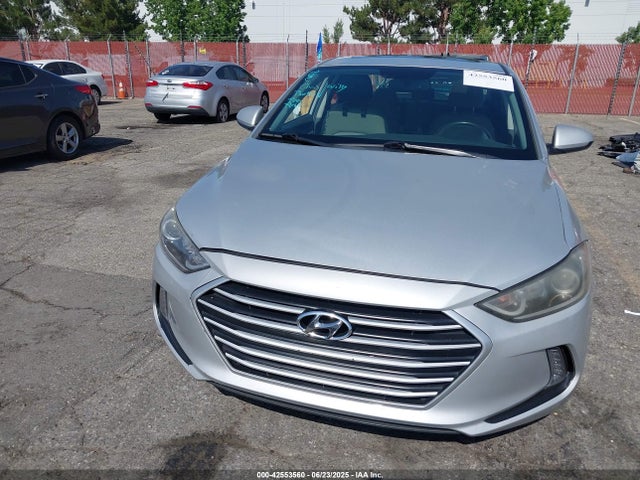 5NPD84LF4JH329676 Hyundai mpi nu