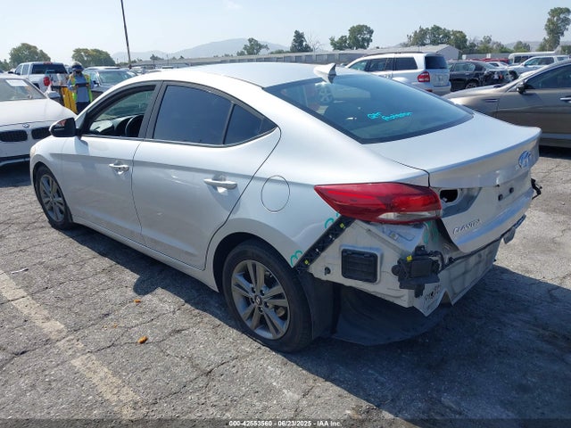 5NPD84LF4JH329676 Hyundai mpi nu