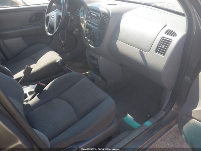 2002 FORD ESCAPE 1FMYU01B32KD20469 Photo 4