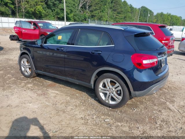 2017 MERCEDES-BENZ GLA 250 WDCTG4EB4HJ300408 Photo 2