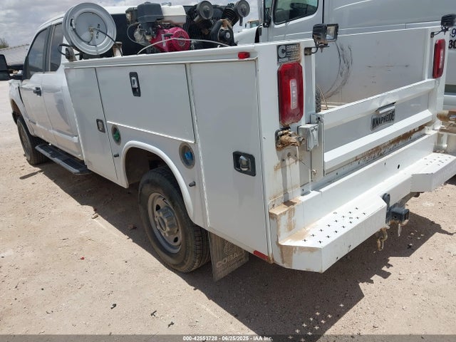 1FT7X2BT5KED47410 Ford 2019