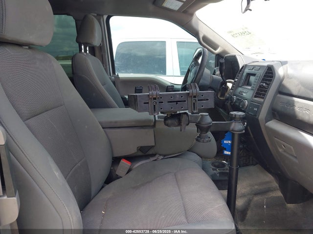 1FT7X2BT5KED47410 Ford 2019