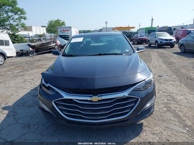 Chevrolet lfv 2023 1G1ZD5ST1PF128344 Image 13