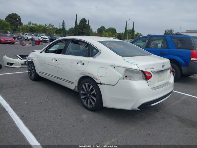 2017 NISSAN ALTIMA 1N4AL3AP3HC232228 Photo 2