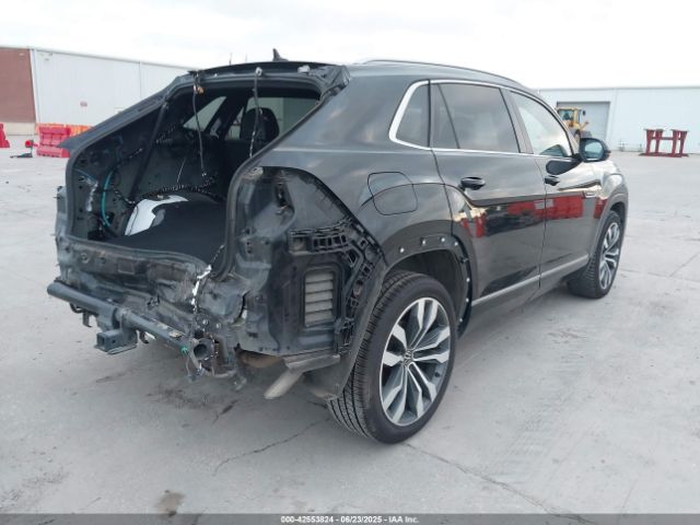 2020 VOLKSWAGEN ATLAS CROSS SPORT 1V2RE2CA3LC215687 Photo 3