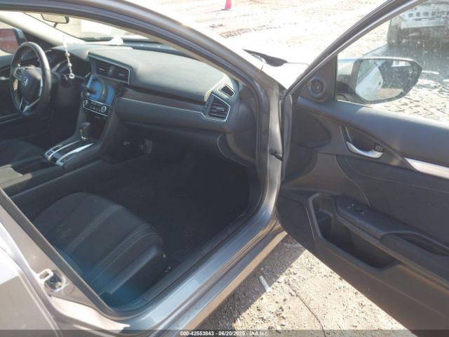 2019 HONDA CIVIC 19XFC1F36KE009739 Photo 4