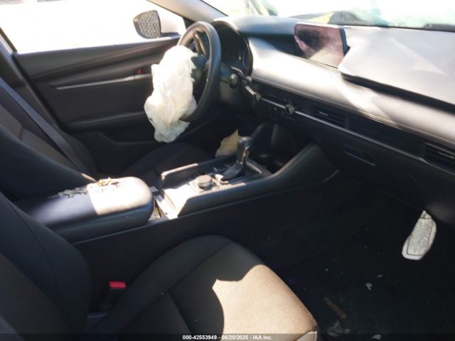 2019 MAZDA MAZDA3 JM1BPABL1K1108772 Photo 4