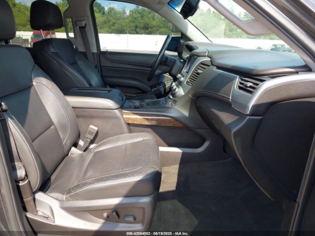 2018 CHEVROLET SUBURBAN 1GNSKHKC3JR283748 Photo 4