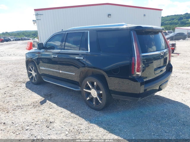 2015 CADILLAC ESCALADE 1GYS4MKJ9FR542738 Photo 2