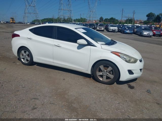 2013 HYUNDAI ELANTRA 5NPDH4AE7DH255376