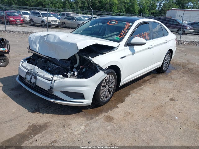 Volkswagen 1.8 tsi 2019 3VWE57BU1KM084794 Image 2