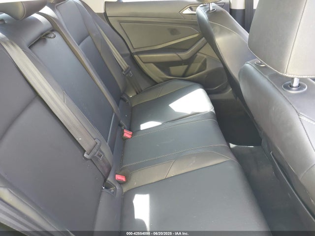 Volkswagen 1.8 tsi 2019 3VWE57BU1KM084794 Image 8