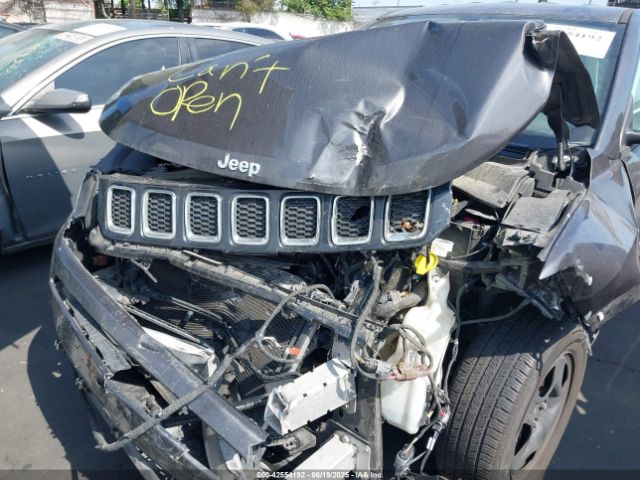 2019 JEEP COMPASS 3C4NJCAB2KT614851 Photo 6