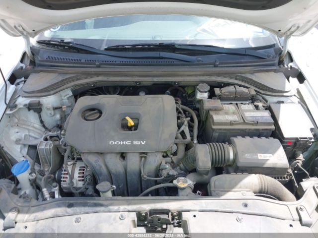 2018 HYUNDAI ELANTRA KMHD84LF0JU619902 Photo 9