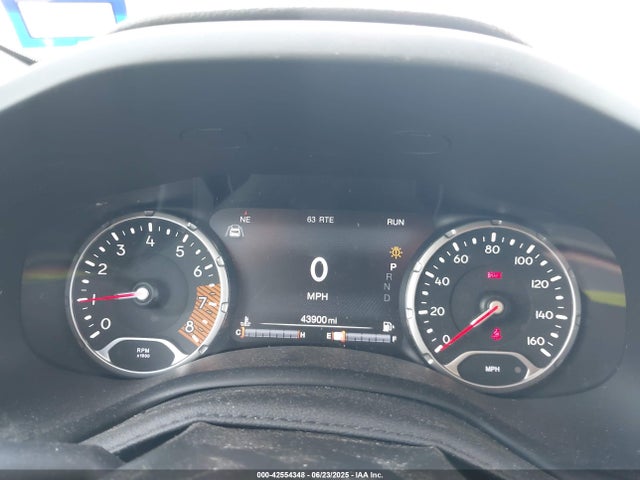 ZACNJDB10NPN90005 Jeep Renegade