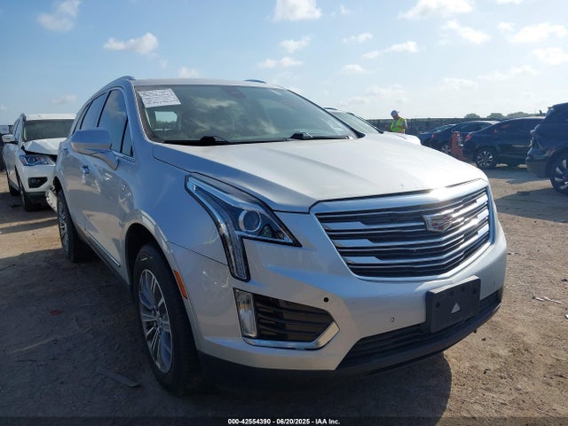 2018 CADILLAC XT5 1GYKNCRS8JZ170856 Photo 0