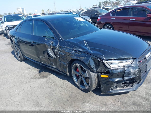 2018 AUDI S4 WAUC4AF47JA004153 Photo 5