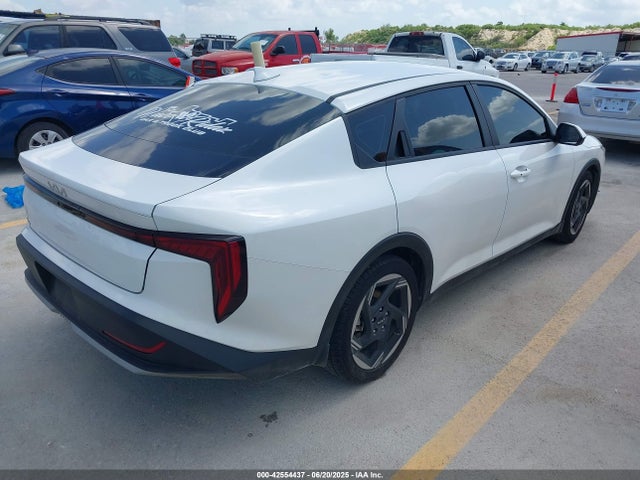 KIA 2025 2025 3KPFU4DE6SE072195 Image 4
