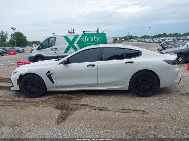 WBSGV0C02MCF33723 BMW M8