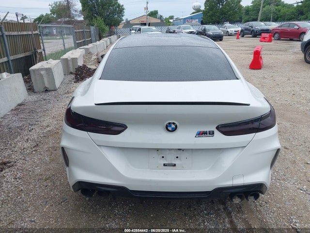 WBSGV0C02MCF33723 BMW M8