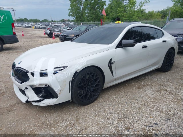 WBSGV0C02MCF33723 BMW M8