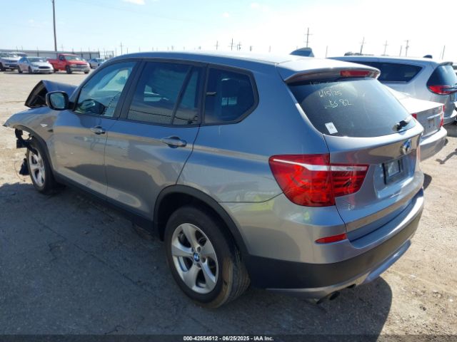 2011 BMW X3 5UXWX5C56BL705024 Photo 2