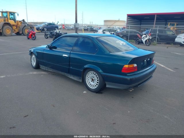 1994 BMW 325 WBABF3329REF45622 Photo 2