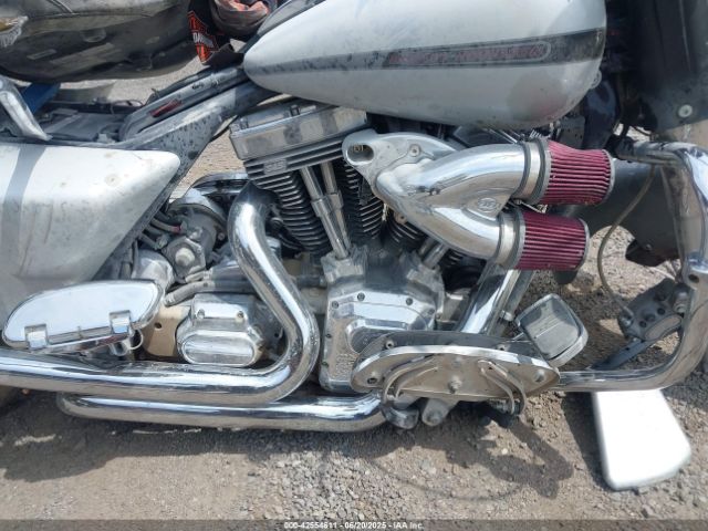 2006 HARLEY-DAVIDSON FLTRI 1HD1FSW3X6Y656375 Photo 7