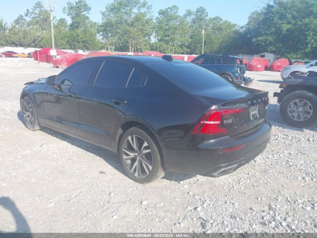 2022 VOLVO S60 7JRL12TM3NG188159 Photo 2