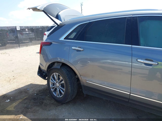 2021 CADILLAC XT5 1GYKNCR46MZ174474 Photo 5