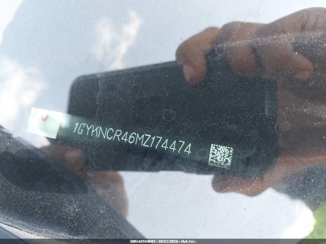 2021 CADILLAC XT5 1GYKNCR46MZ174474 Photo 8