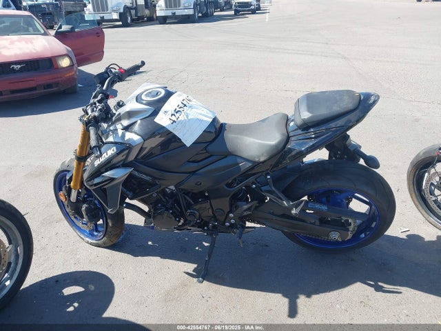 JS1C533D7P7100350 Suzuki R749