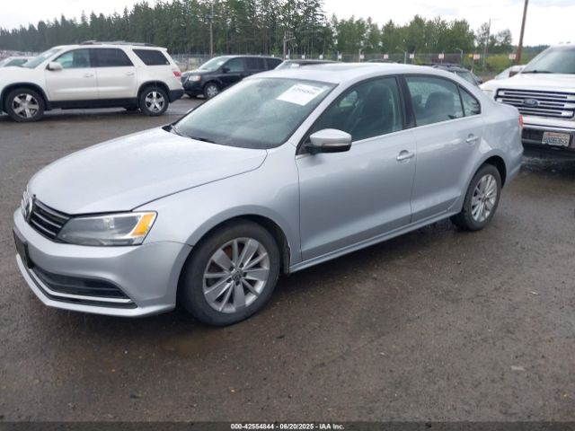 3VWLA7AJ7FM228476 Volkswagen 2015