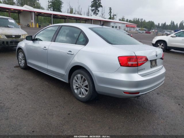 3VWLA7AJ7FM228476 Volkswagen 2015